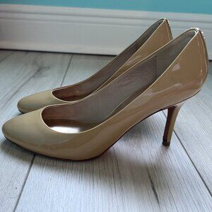 Coach Nala Cappuccino Patent Leather Pump Heels - Size 8.5